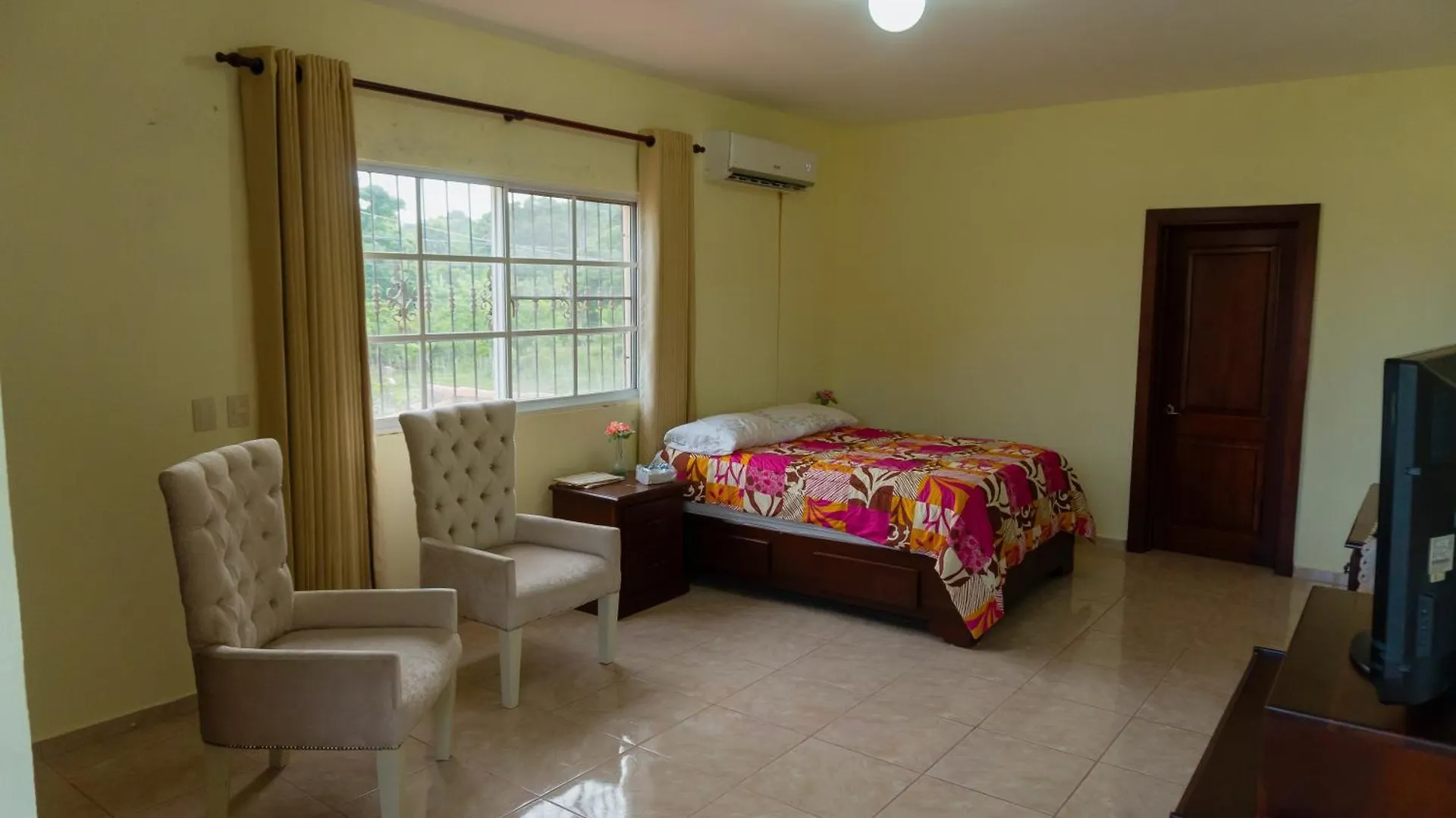 Villa Ramon Reynoso, Cabrera El Higo de las Tres Piernas 0*,