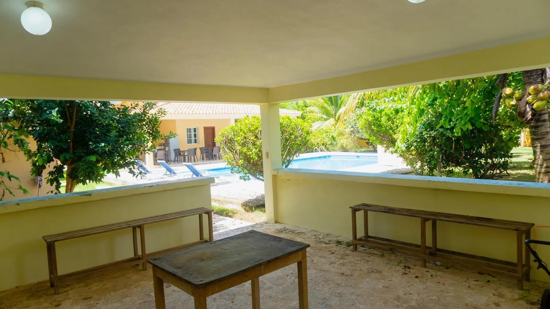 Villa Ramon Reynoso, Cabrera El Higo de las Tres Piernas
