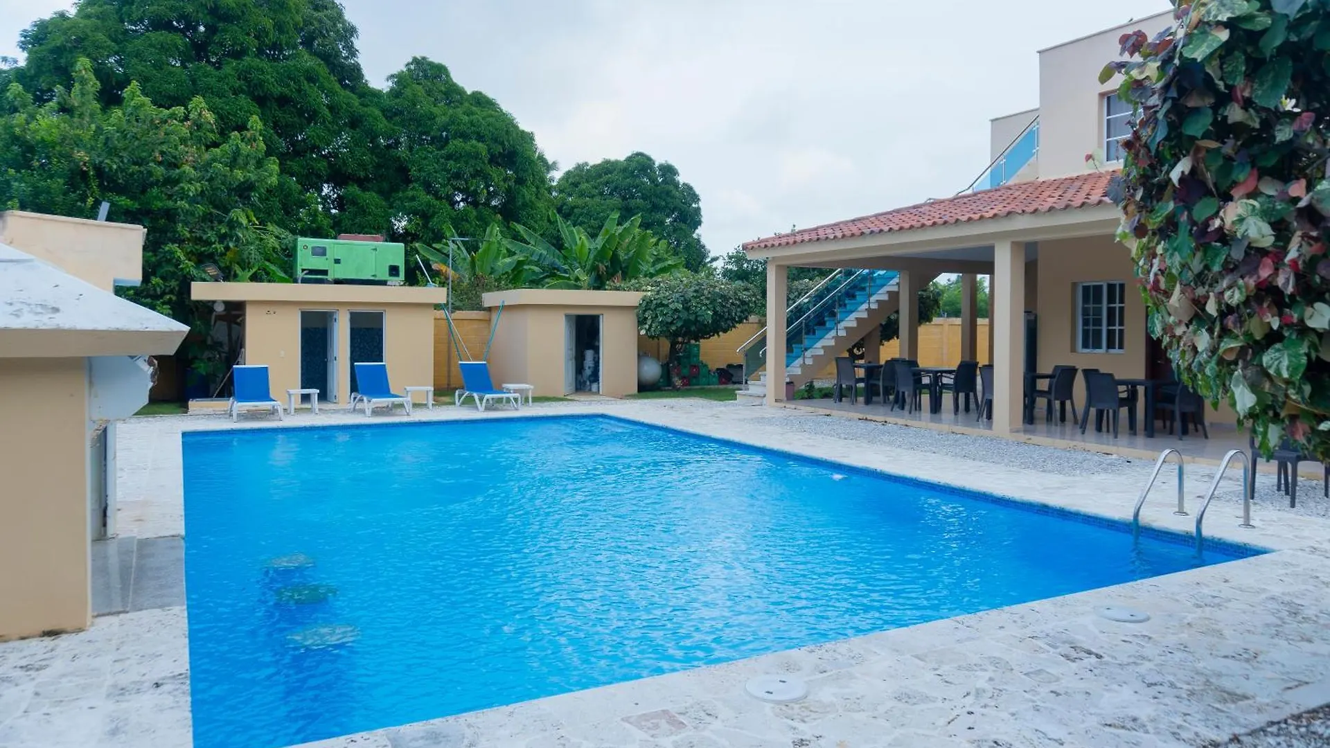 Villa Ramon Reynoso, Cabrera El Higo de las Tres Piernas